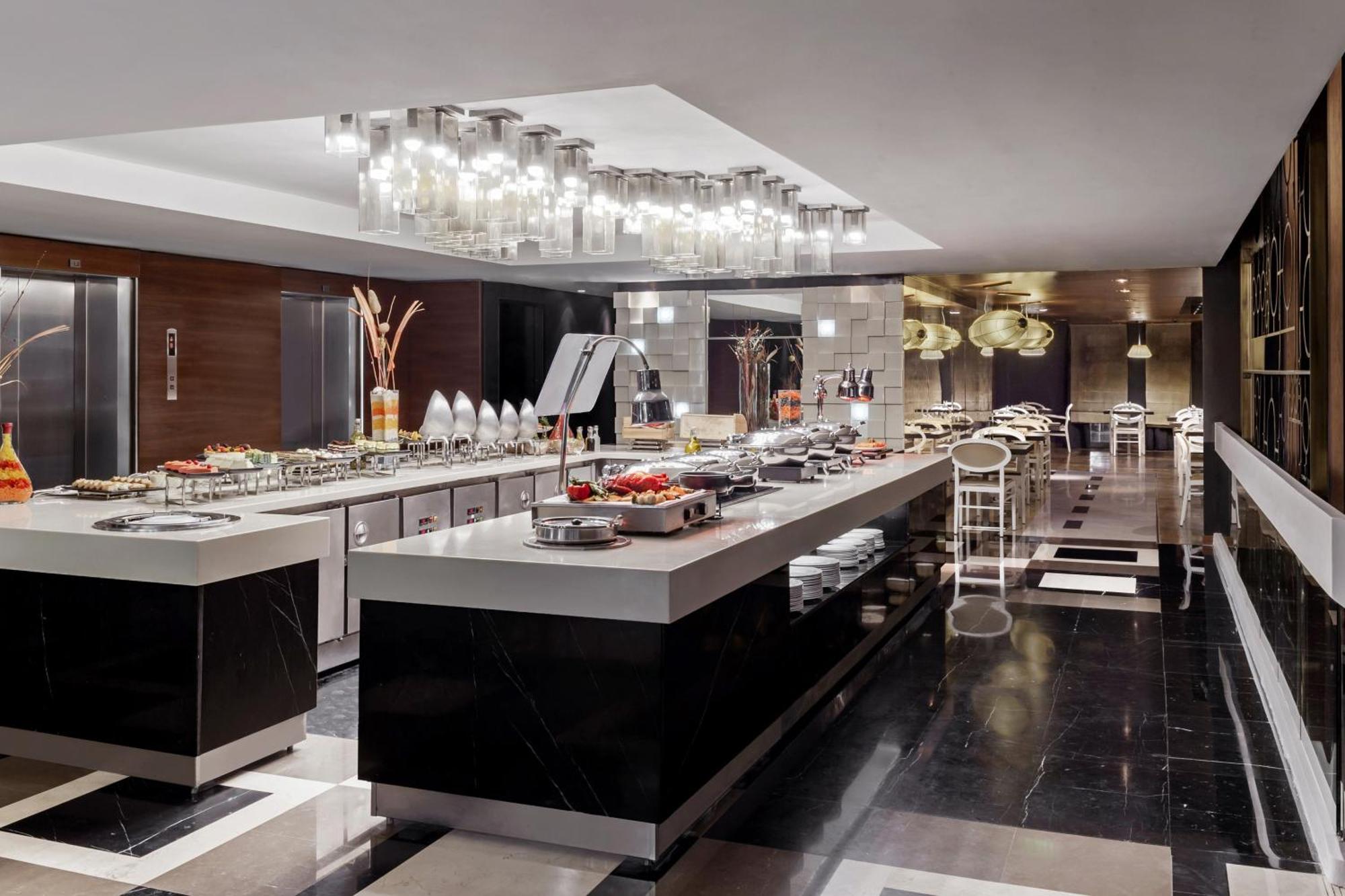 Four Points By Sheraton Doha Extérieur photo